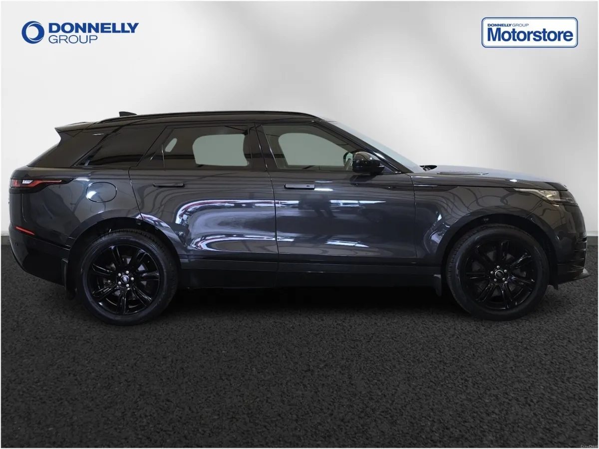 Land Rover Range Rover Velar Diesel Estate Edition - Image 3