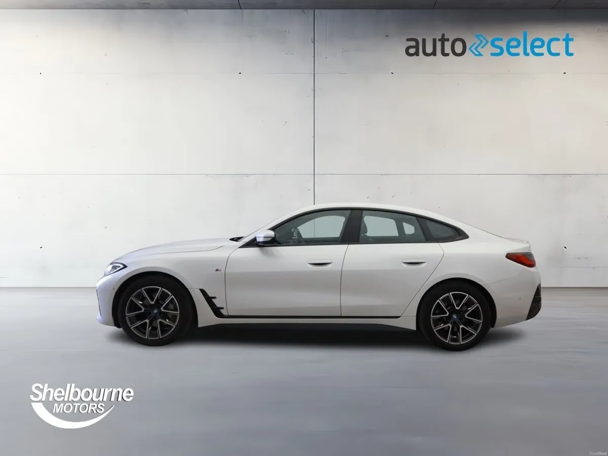 BMW i4 EDRIVE40 M SPORT - Image 5