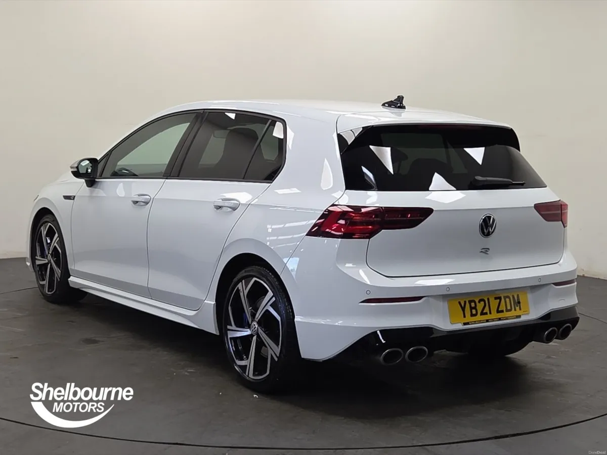 Volkswagen Golf R TSI 4MOTION DSG - Image 2