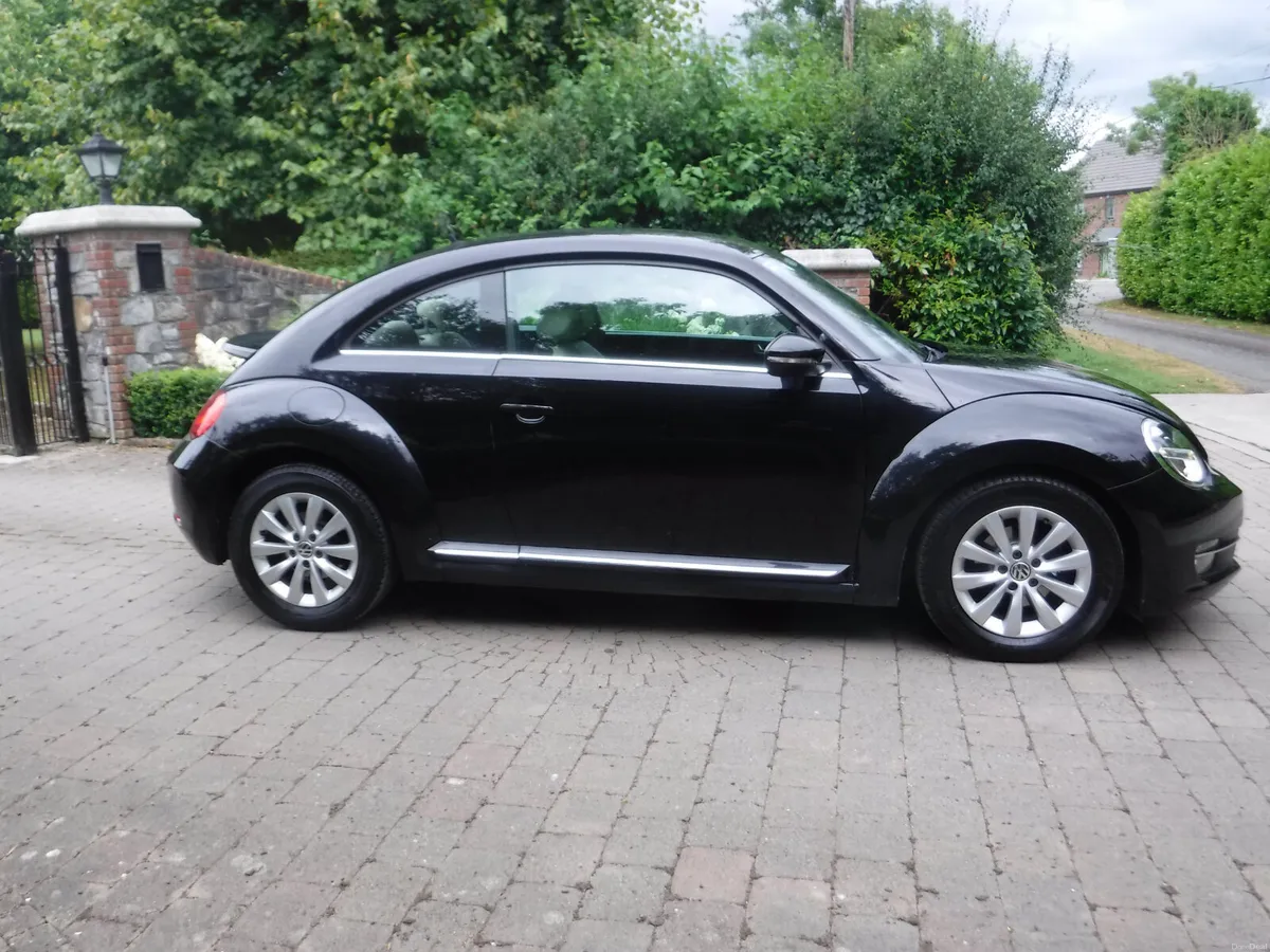 Volkswagen Beetle 2012 1.2 AUTO FULL LEATHER - Image 2