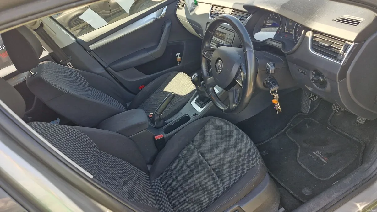 Skoda Octavia 2014 - Image 3