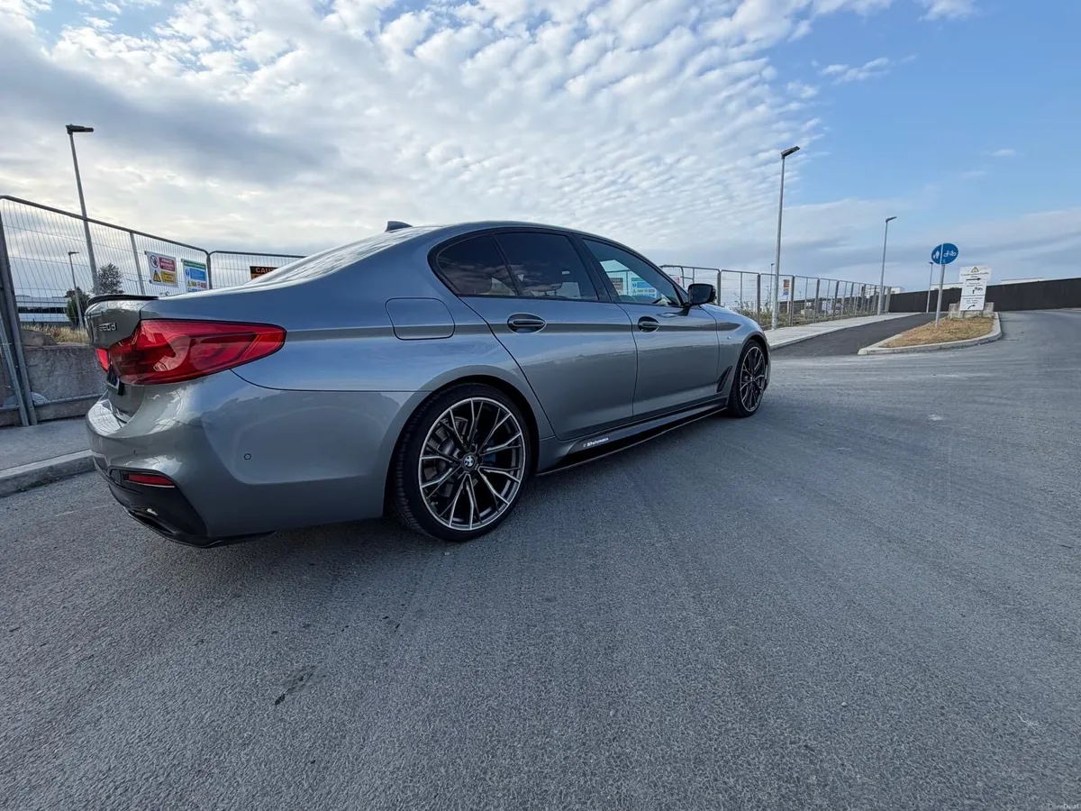 2018 BMW 520d M - Image 2