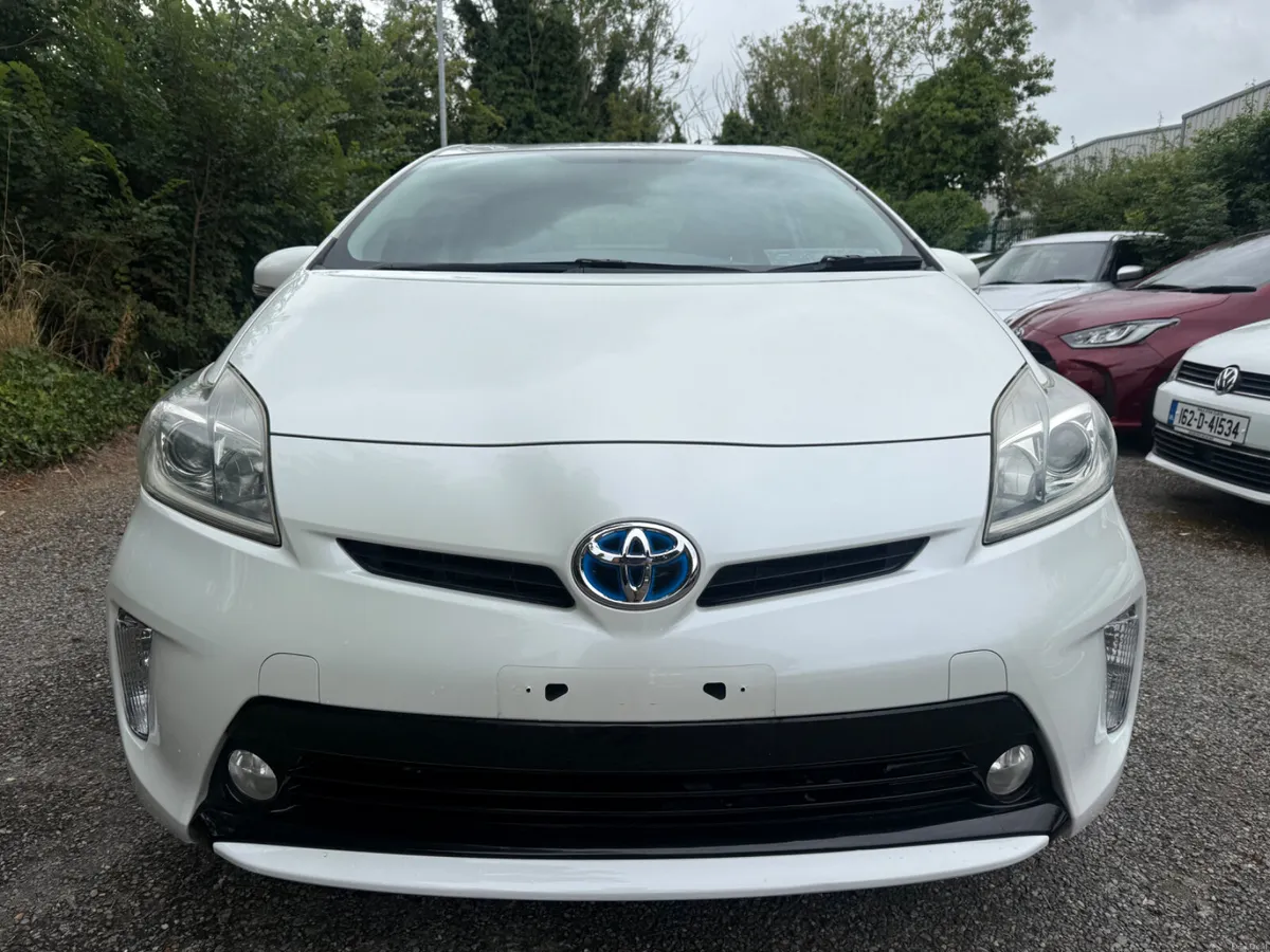 Toyota Prius - Image 5