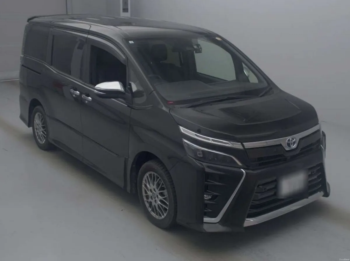 2021 Toyota Voxy 1.8 ATUO HV ZS KIRAMEKI TOP SPEC - Image 1