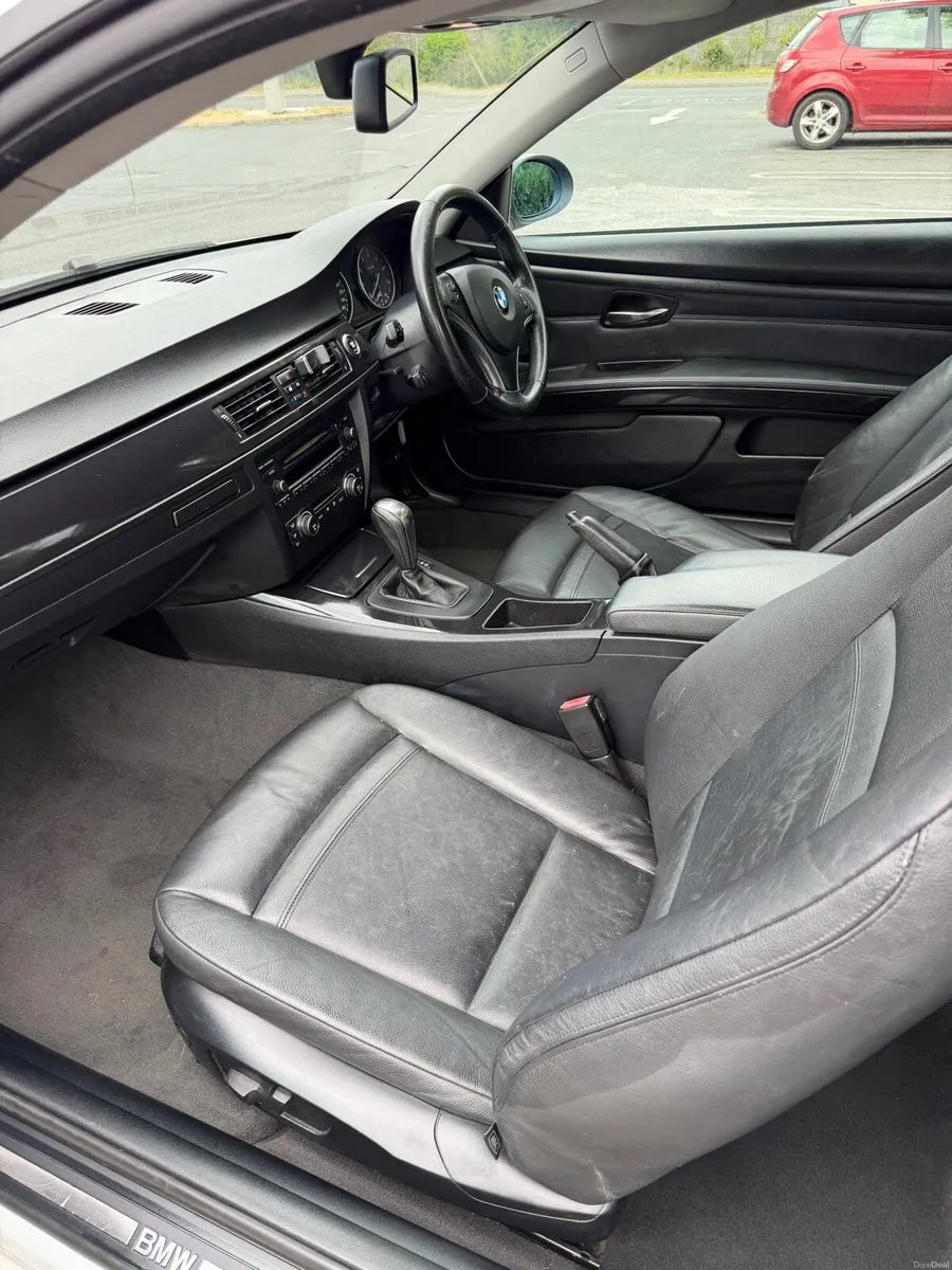 Pristine BMW e92 320i (Full Service History) - Image 6