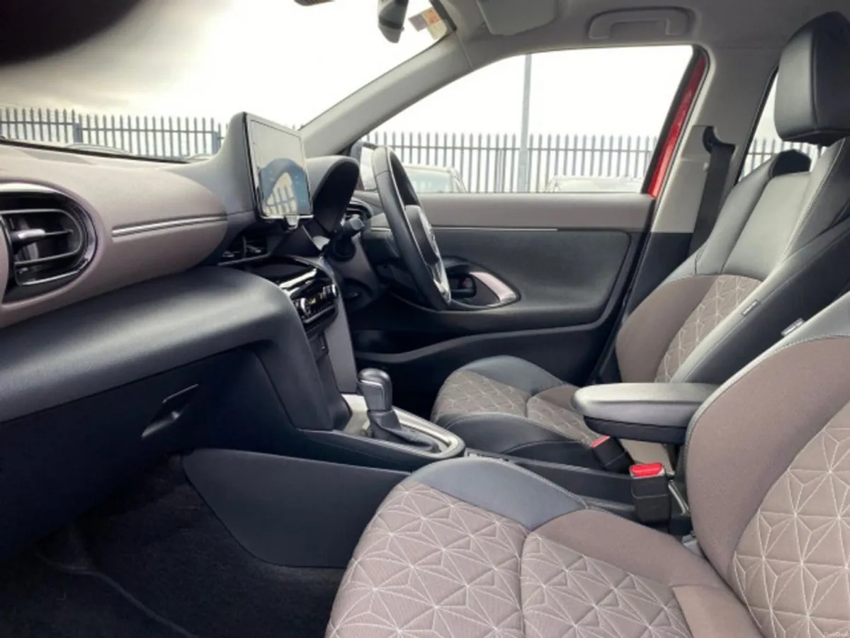 Toyota Yaris Cross 2022 - Image 5
