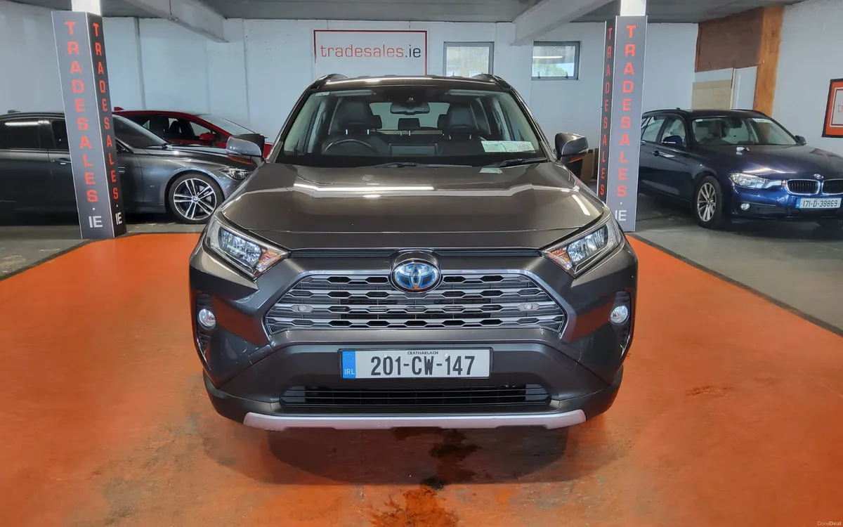 Toyota RAV4 2020 - Image 2