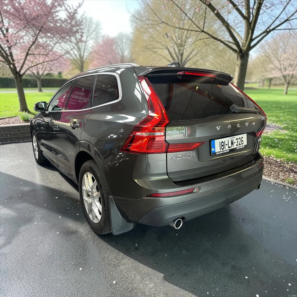 2018Volvo XC60 D4 (190hp) AWD Momentum Automatic - Image 4
