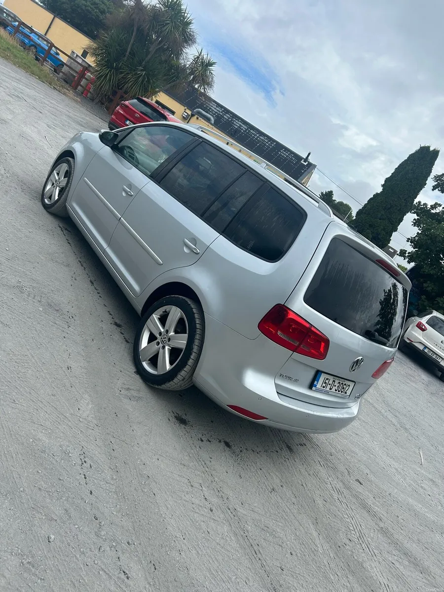 Volkswagen Touran 2015 2.0 litre TDI - Image 1