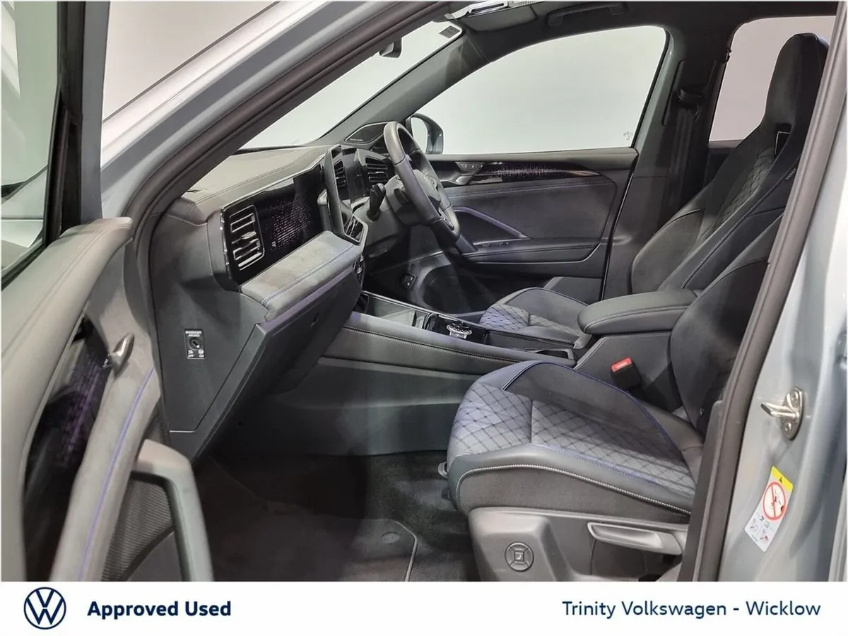 Volkswagen Tiguan ** R-LINE 75 ** 1.5 PHEV ** 204B - Image 4