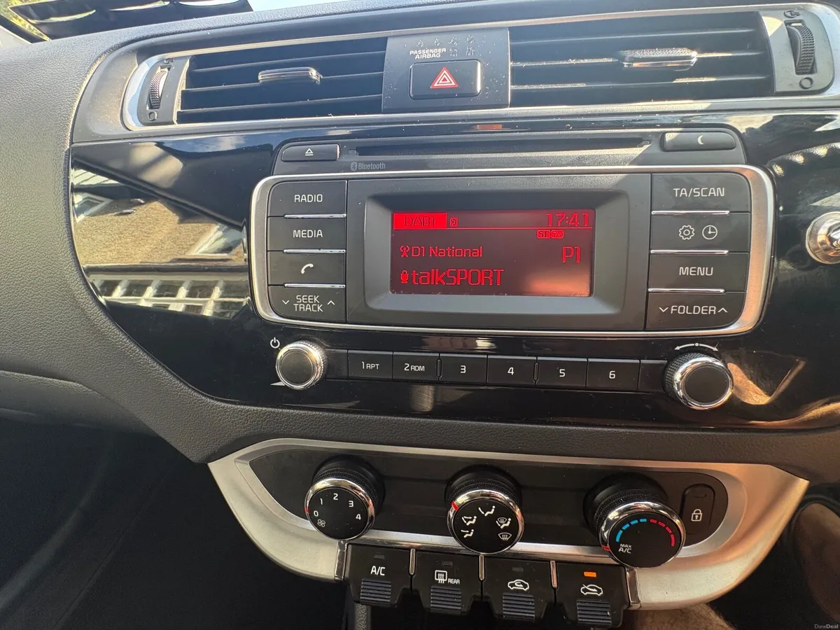 2016 (162) Kia Rio EX 1.1 CRDi Diesel | Rare - Image 4