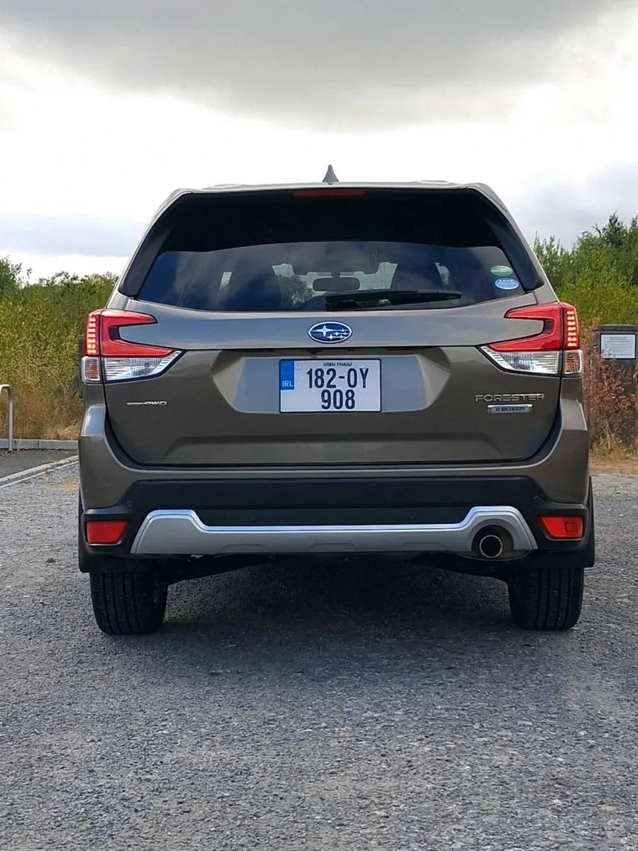 Subaru forester hybrid 2L 2018 - Image 4