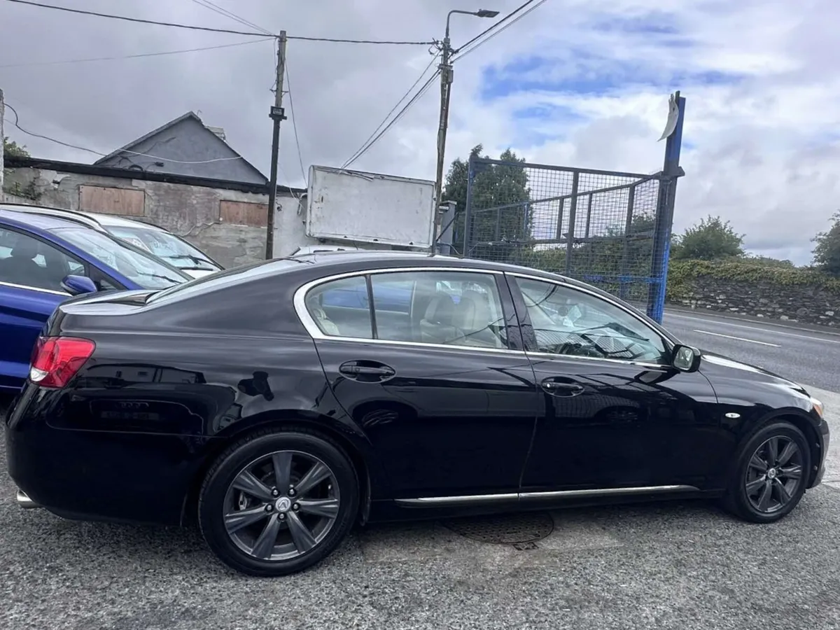 2005 Lexus GS 300 V6 Executive - Image 6
