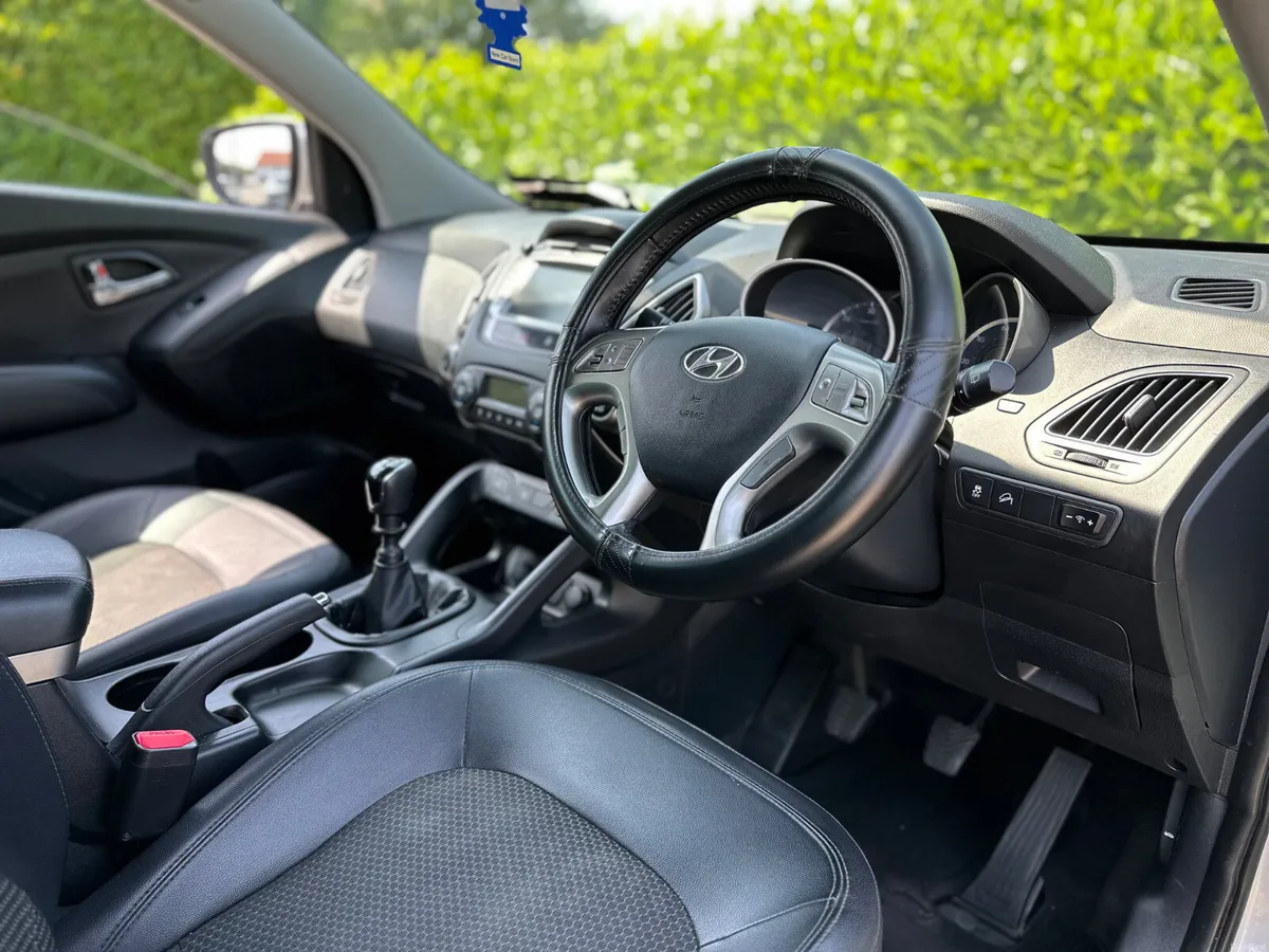 Hyundai ix35 Premium NCT 08/27 - Image 5