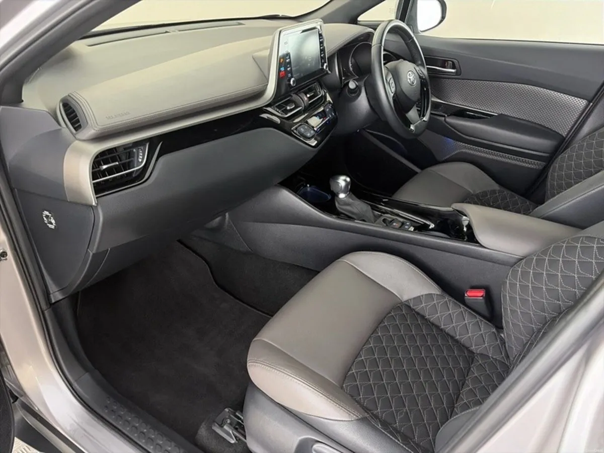 Toyota C-HR SOL - Image 6