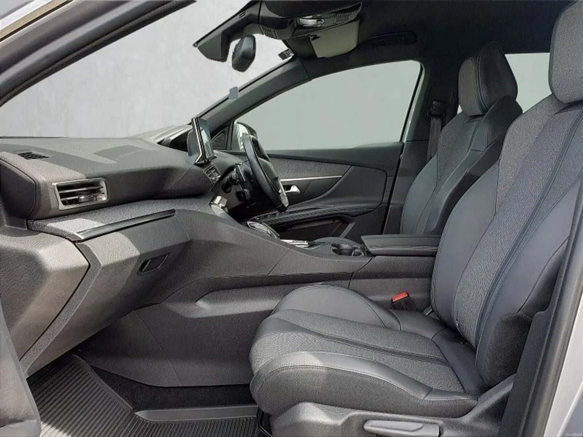 Peugeot 3008 ** ONE OWNER ** ALLURE AUTO ** TRINIT - Image 6