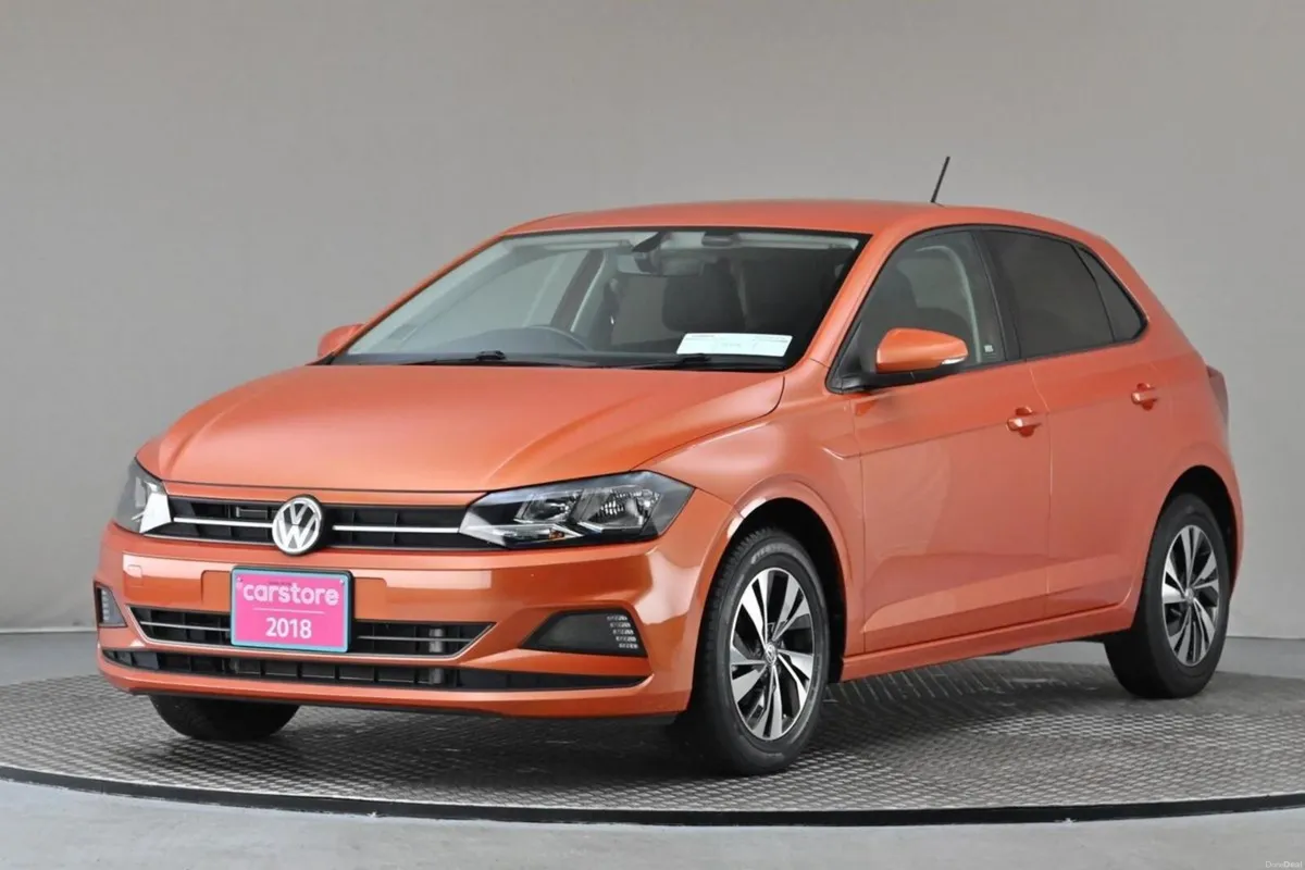 Volkswagen Polo 1.0 TSI DSG COMFORTLINE **CARPLAY* - Image 3