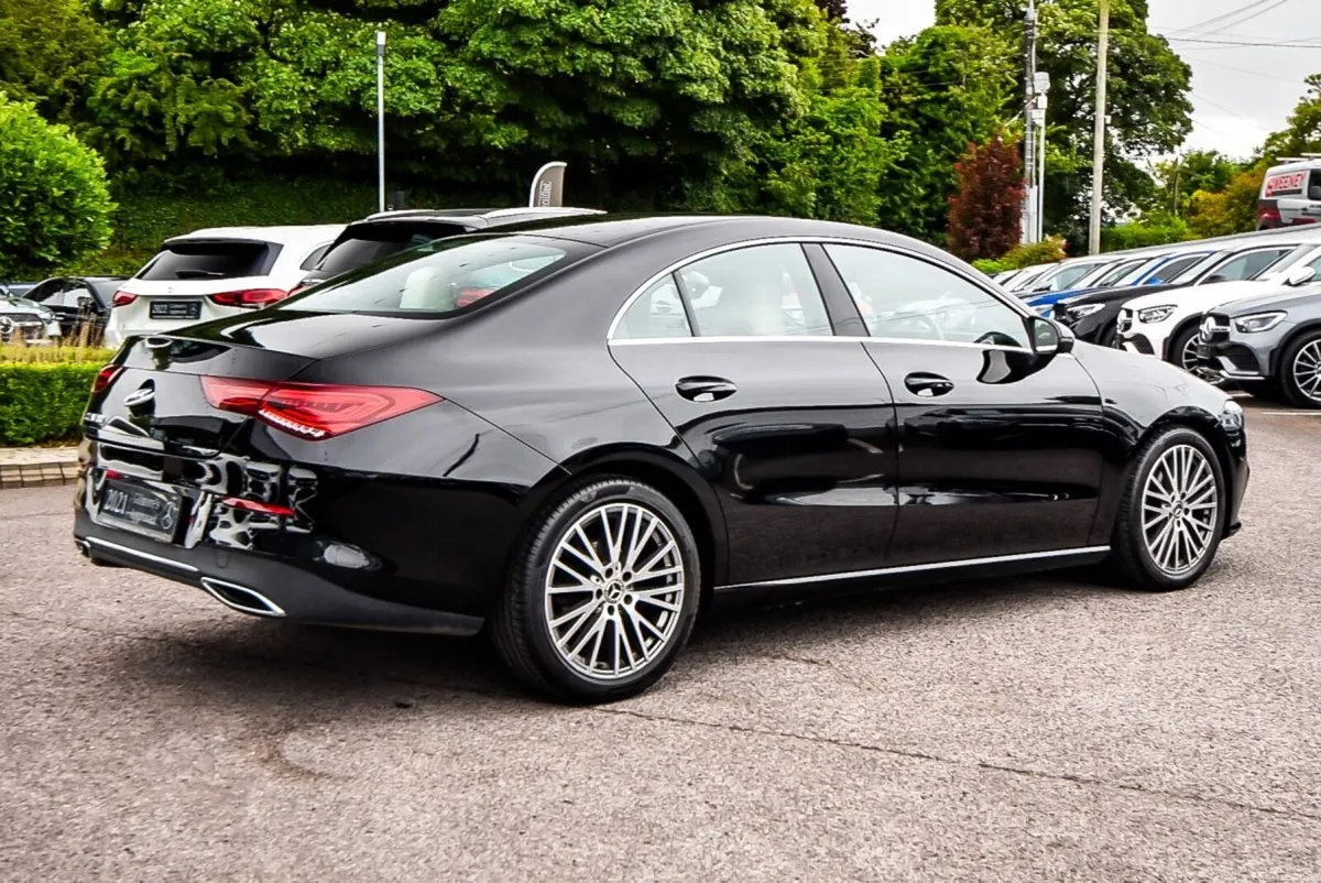 Mercedes-Benz CLA 180 Progressive - Image 2