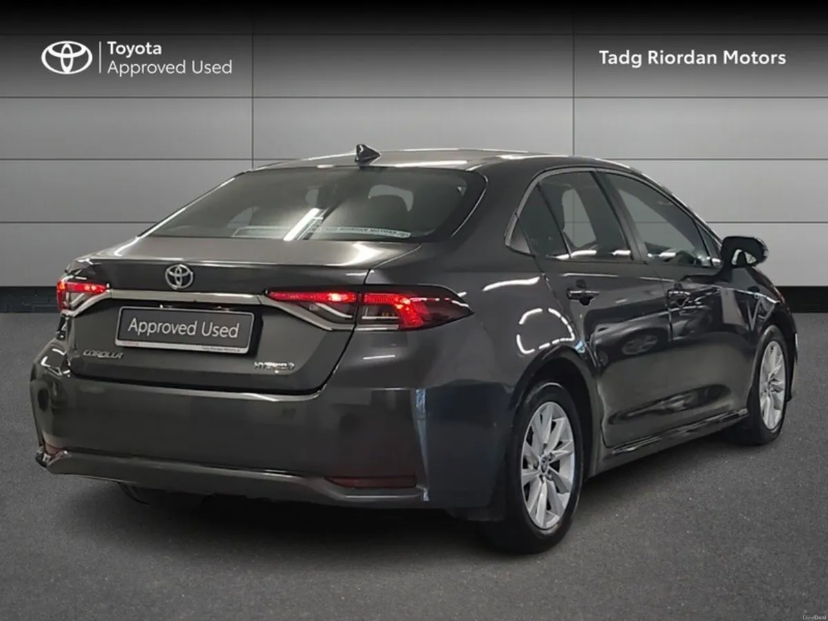 Toyota Corolla LUNA SALOON - Image 2
