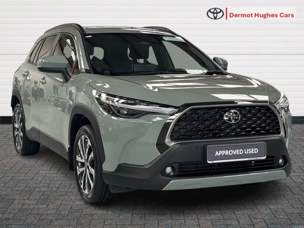 Toyota Corolla Cross 1.8 SPORT HYBRID AUTO - Image 1