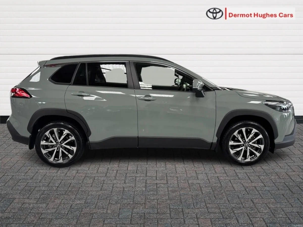 Toyota Corolla Cross 1.8 SPORT HYBRID AUTO - Image 3