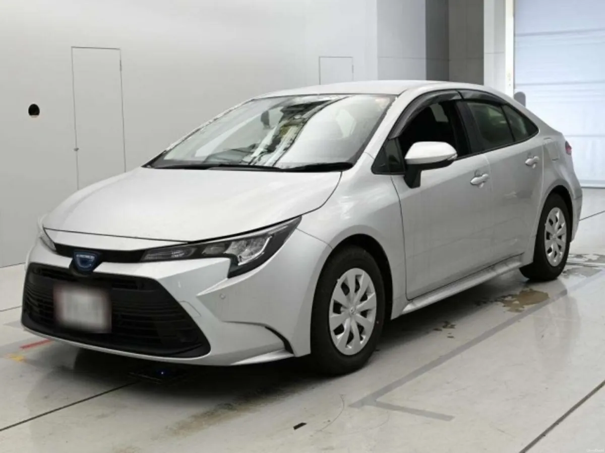6147KM LOW MILEAGE 2024 TOYOTA COROLLA HYBRID AUTO - Image 2
