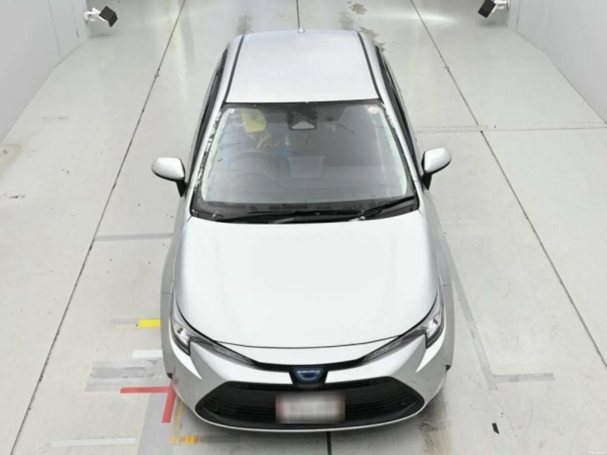 6147KM LOW MILEAGE 2024 TOYOTA COROLLA HYBRID AUTO - Image 3