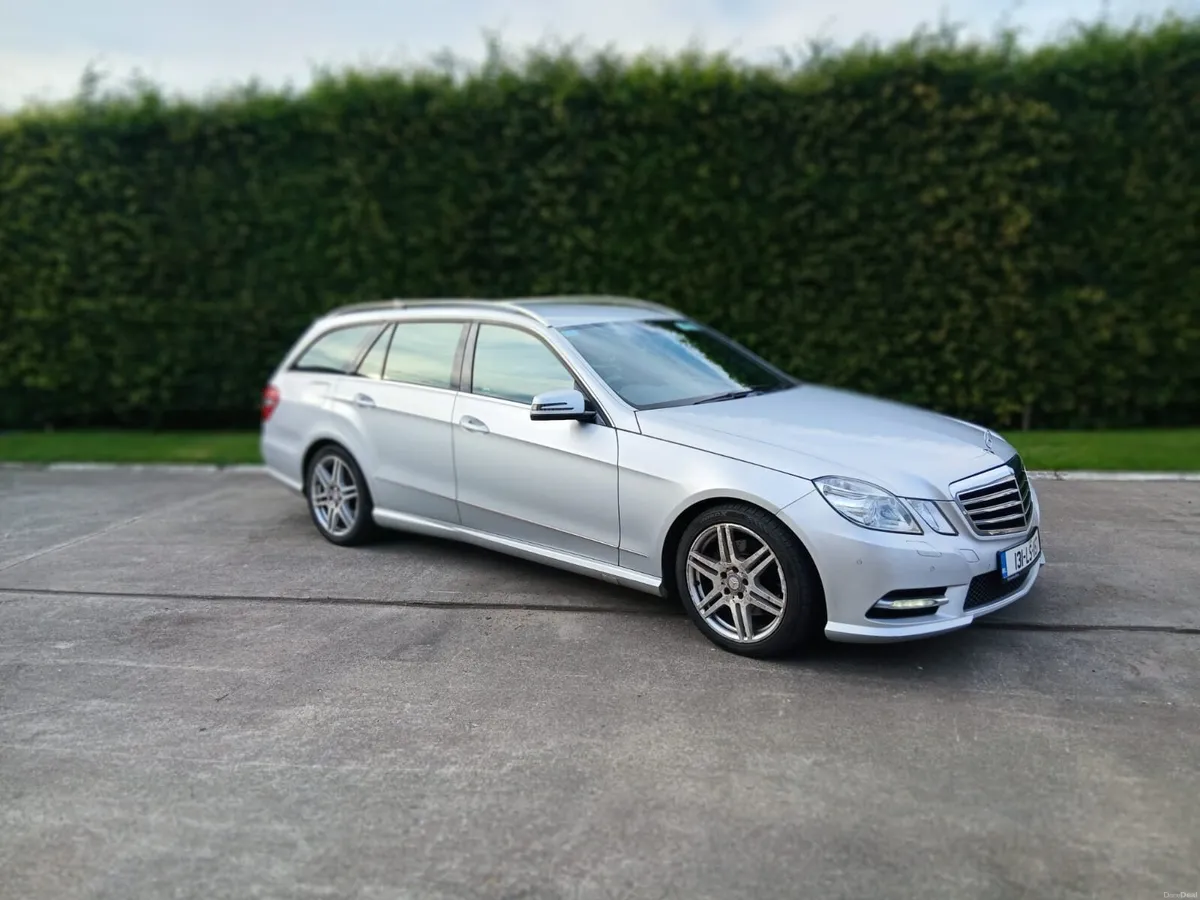 Mercedes E220 estate - Image 5