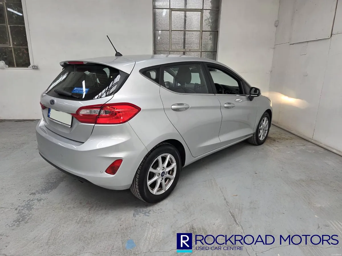 Ford Fiesta 1.1 Titanium, 2018 - Image 5