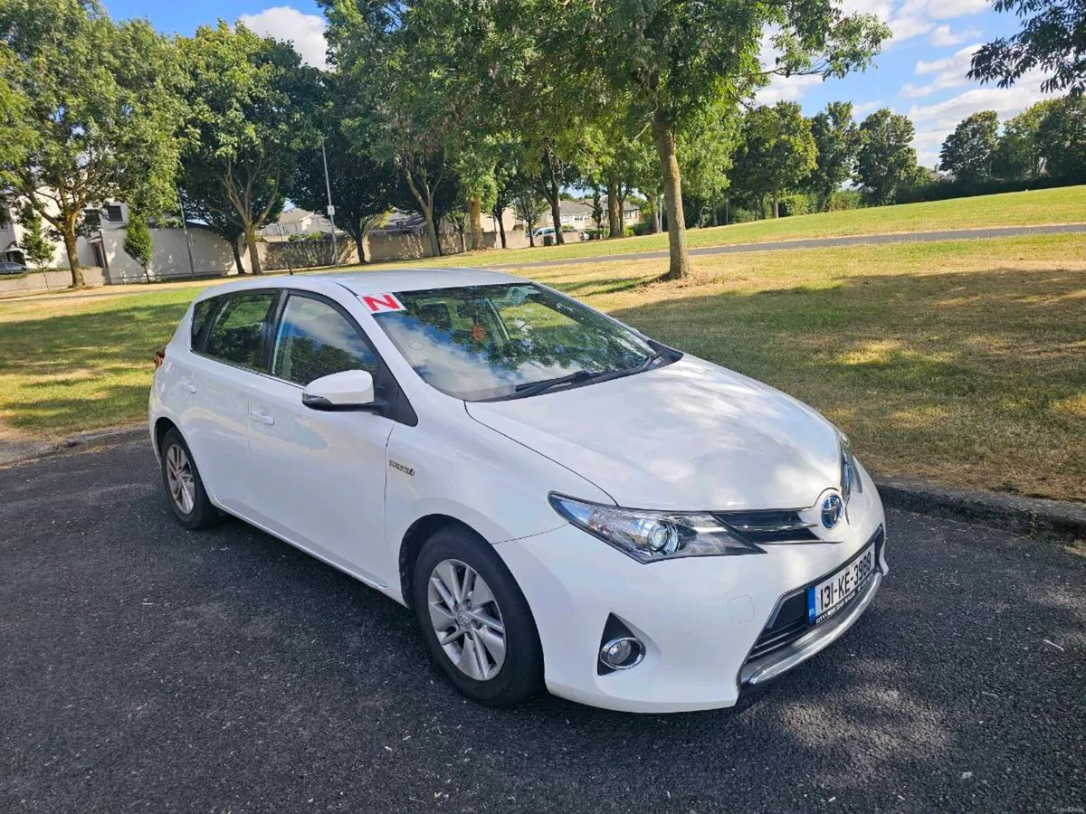 2013 Toyota Auris Low Mileage NCT/TAX - Image 1