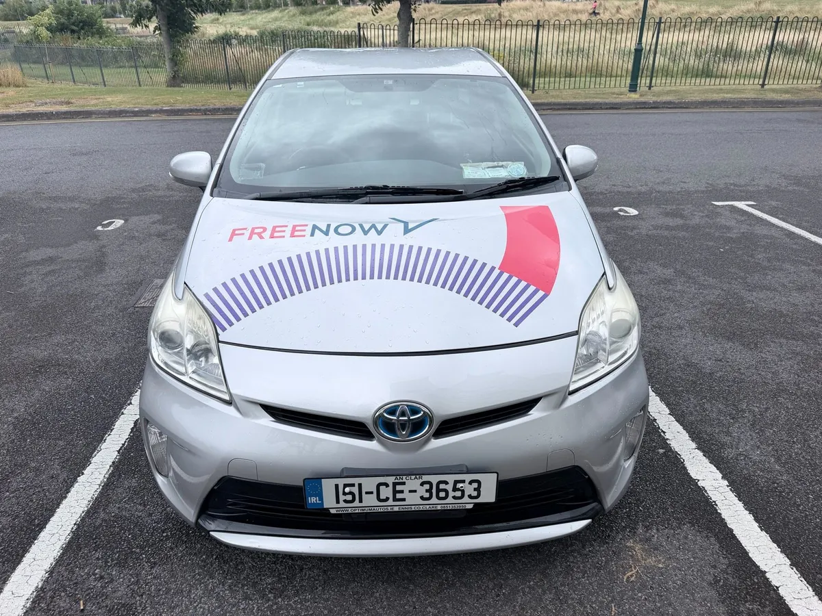 Toyota Prius - Image 2