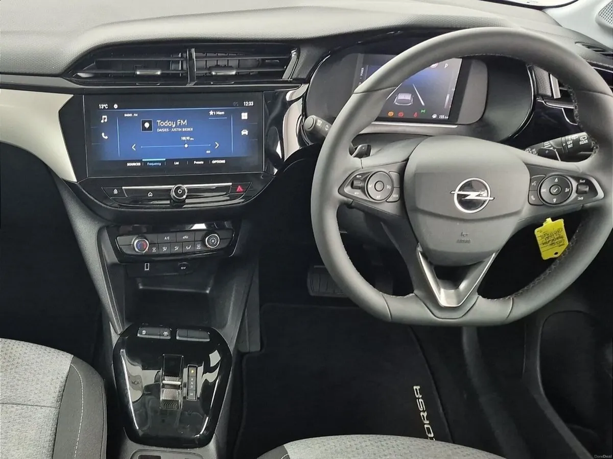 Opel Corsa Hybrid Elegance 1.2 100hp automatic - Image 3