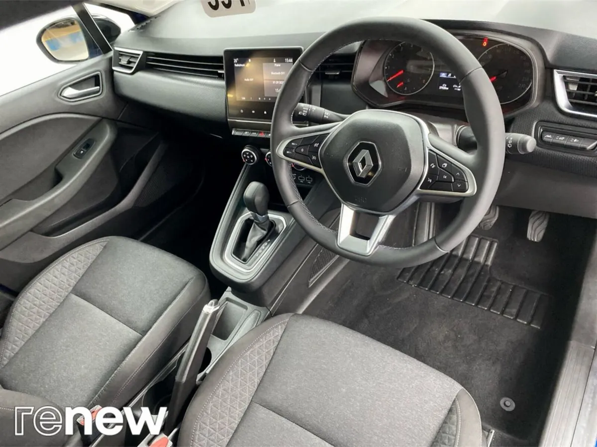 Renault Clio TCe 90 CVT DFull Equilibre - Image 6