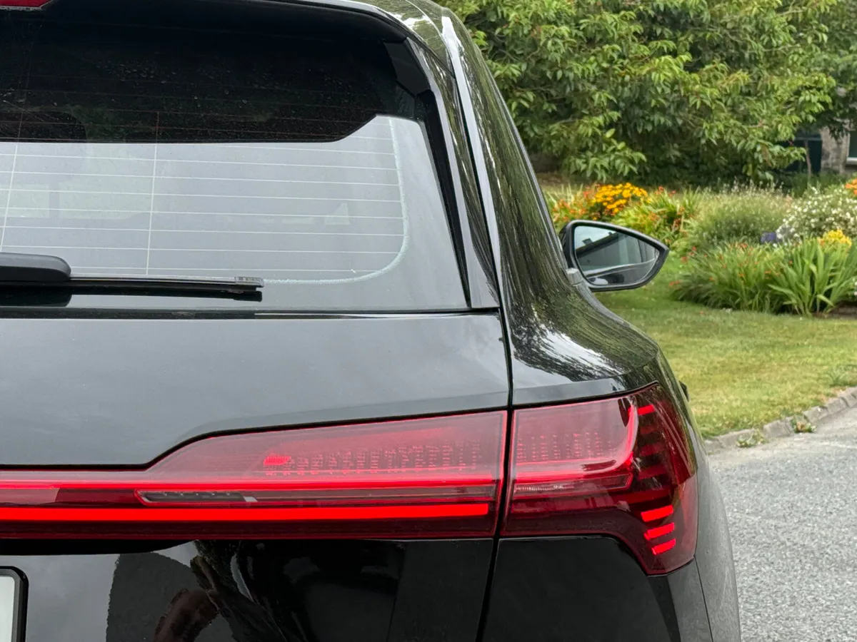 2020 Audi e-tron 50 quattro Advance - Image 6