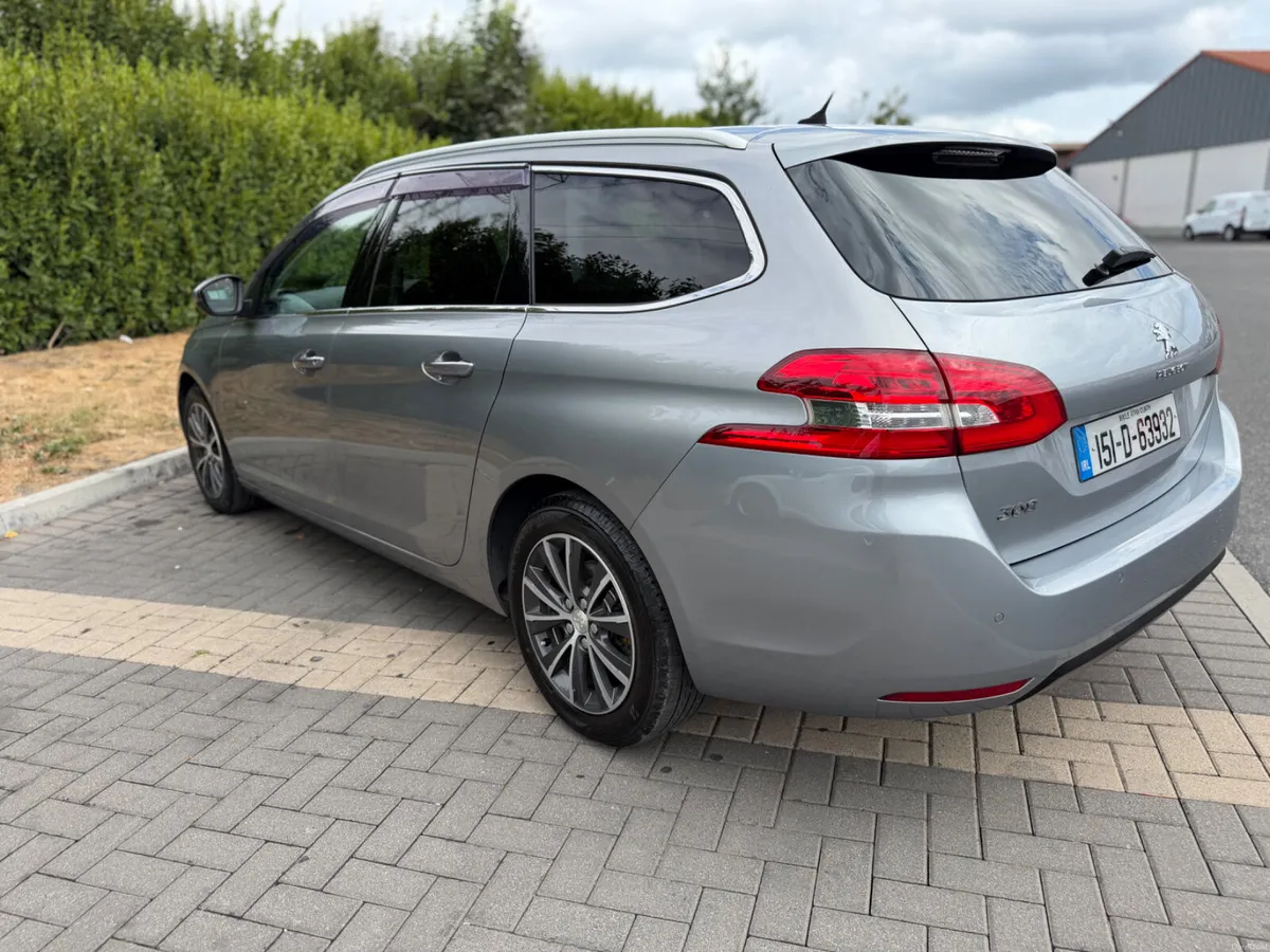 Peugeot 308 2015 - Image 5