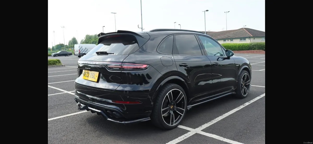 Porsche Cayenne 2022 - Image 5