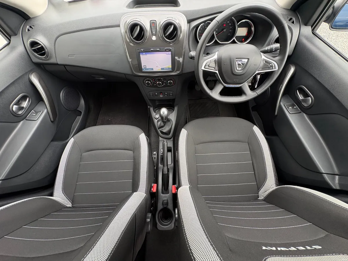 Dacia Sandero Stepway 2019 - Image 6