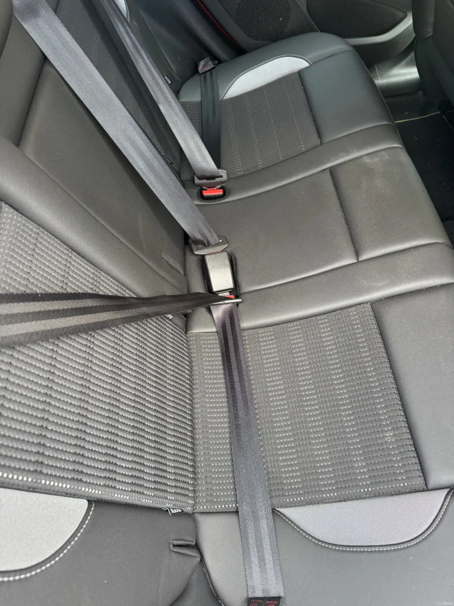 Peugeot 2008 2015 test and taxed very low miles - Image 4
