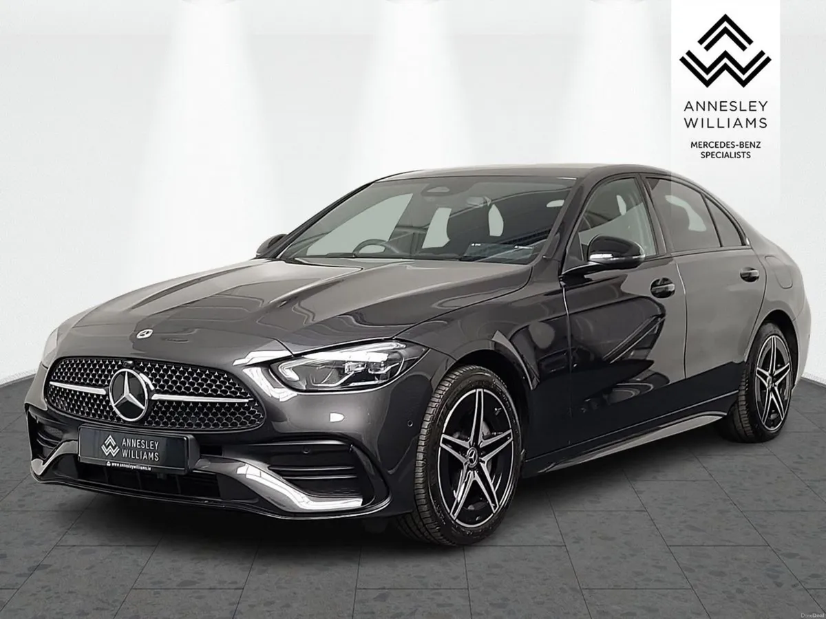 Mercedes-Benz C-Class C300e Urban Edition - Image 3
