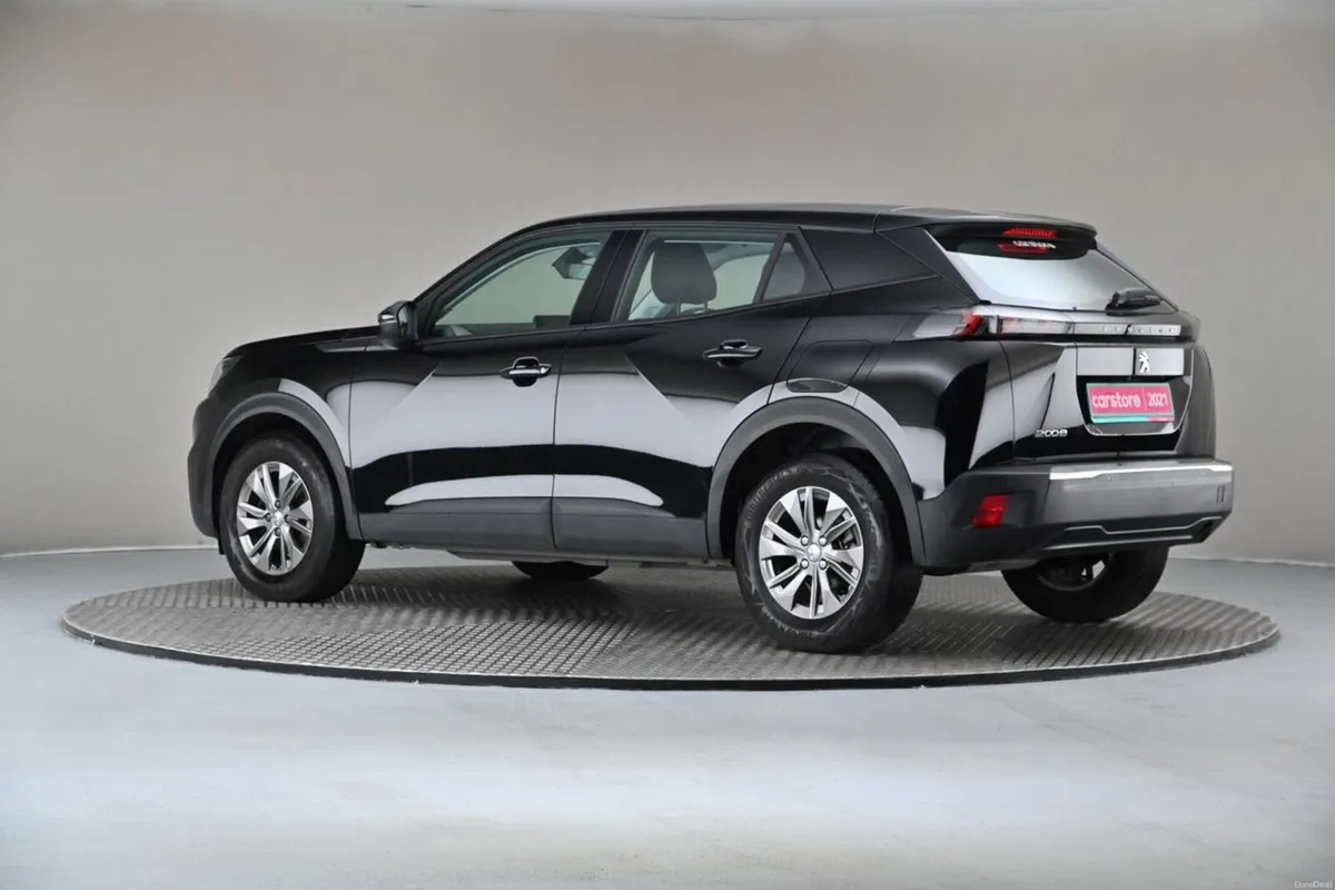 Peugeot 2008 1.2 ACTIVE 6SPD - Image 5
