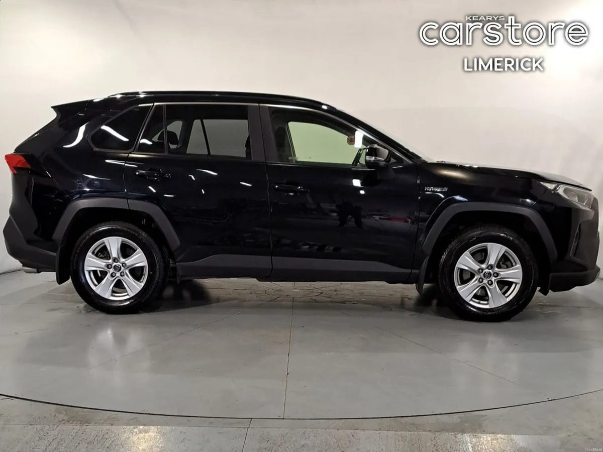 Toyota RAV4 2.5 Hybrid Luna 2WD - Image 2