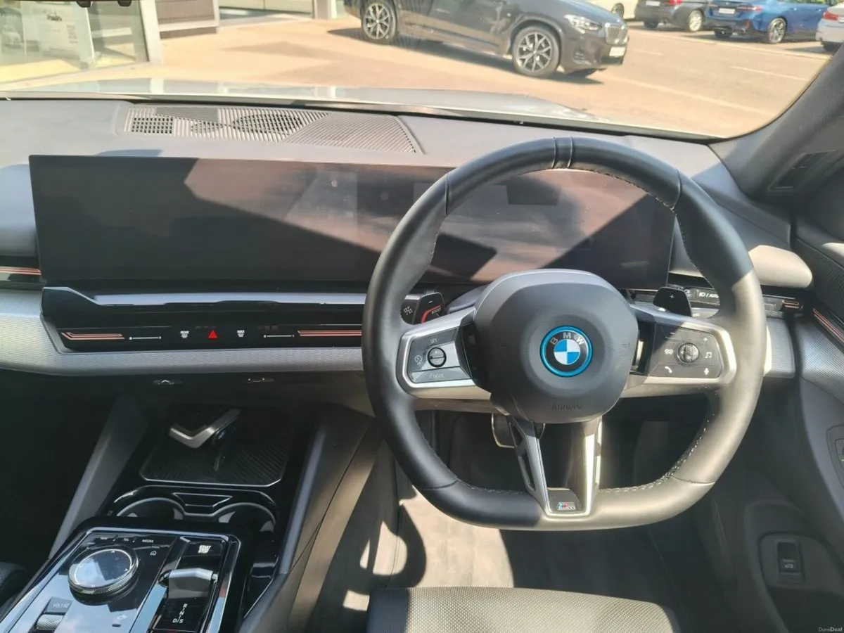 BMW 5-Series 530e M Sport Pro Saloon - Image 4