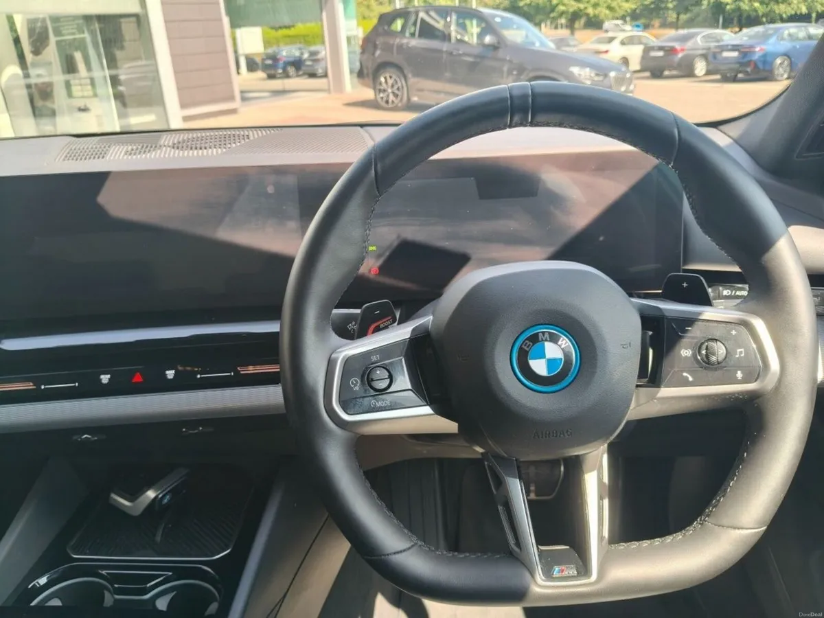 BMW 5-Series 530e M Sport Pro Saloon - Image 5
