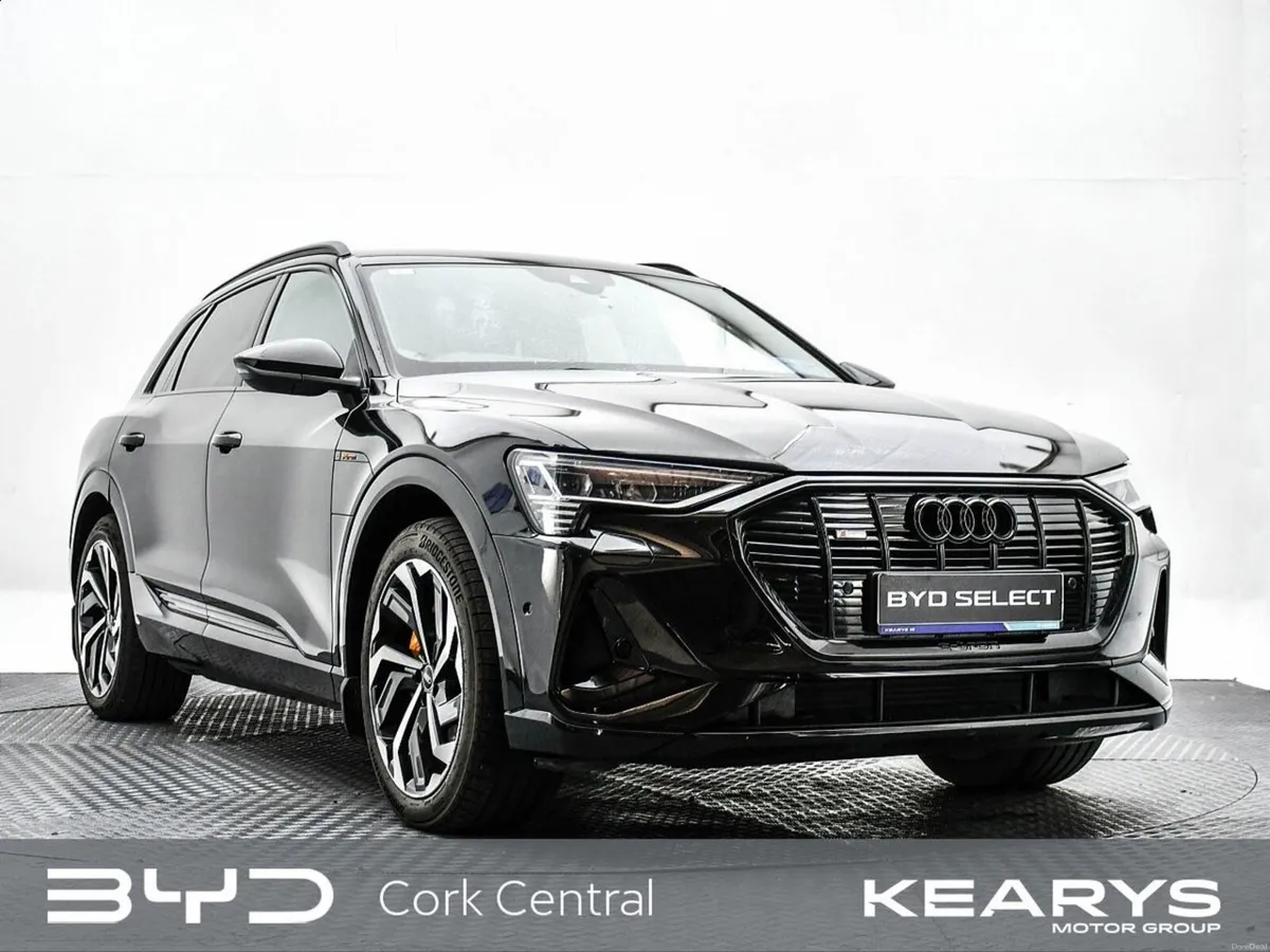 Audi e-tron 55 Quattro S Line Black Edition - Image 1