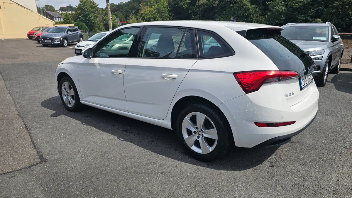 Skoda Scala 2023 1.0TSI - Image 5