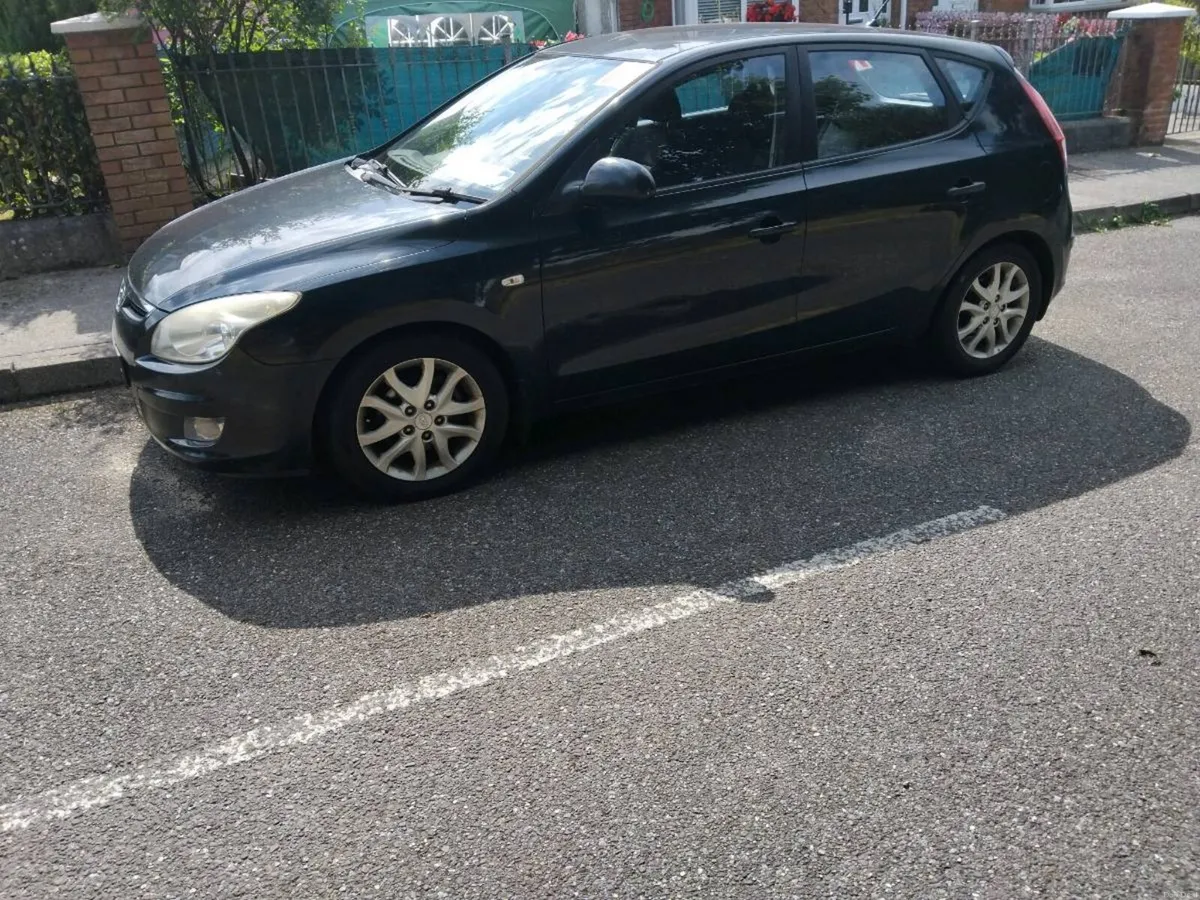Hyundai i30 - Image 4