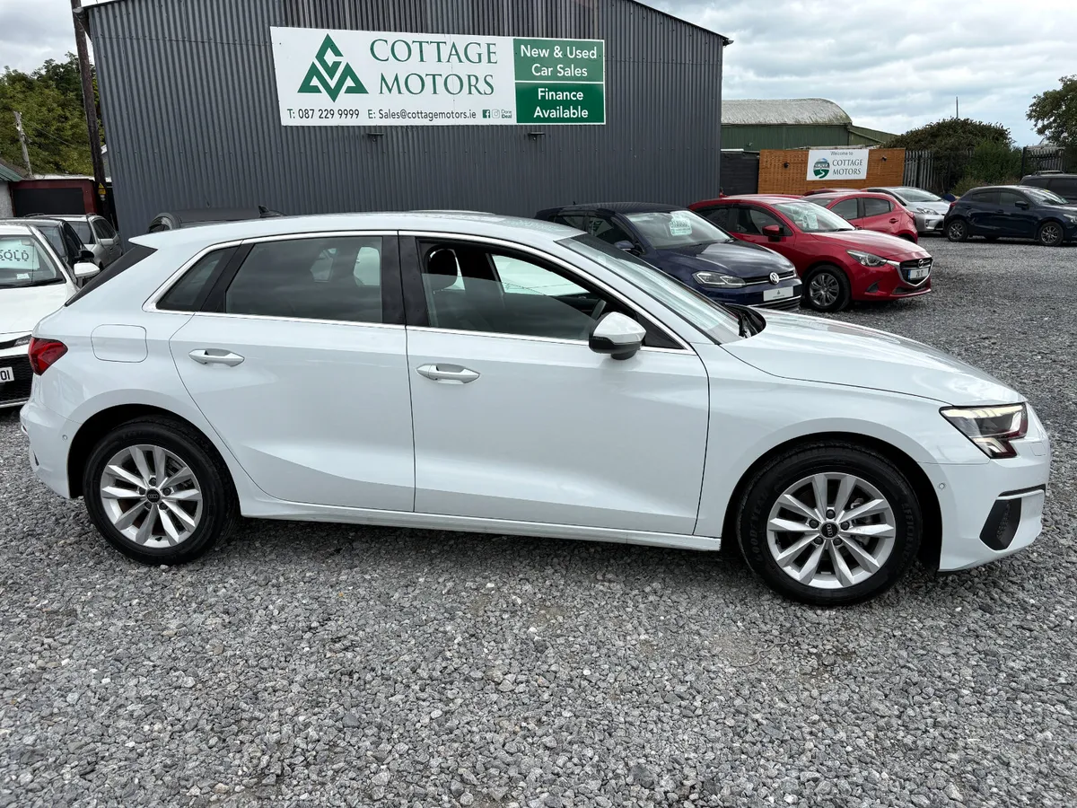 AUDI A3 SPORTBACK 1.0 AUTO *LOW MILEAGE* - Image 6