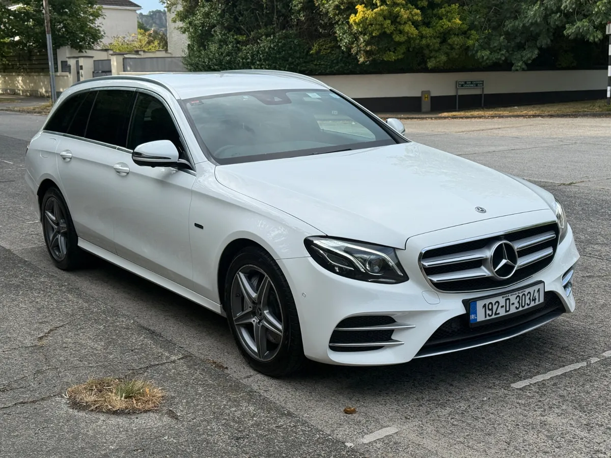MERCEDES BENZ AMG PREMIUM ESTATE - Image 5