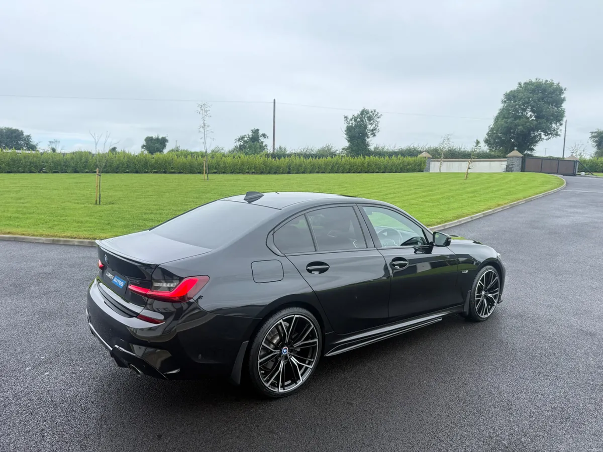 221 BMW 330E M SPORT - Image 6