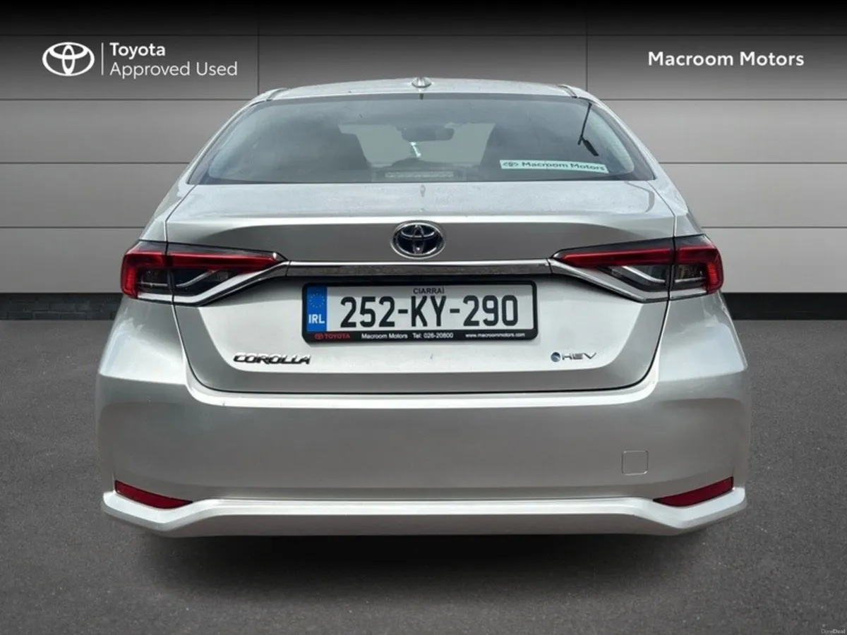 Toyota Corolla COROLLA SALOON LUNA - Image 4